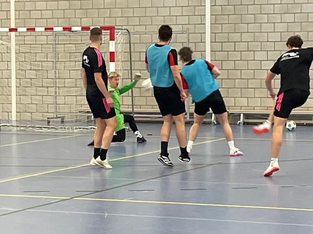 Featured image for “Strandloper/Ginsterveld scoort er op los met nieuw record van 26 doelpunten”